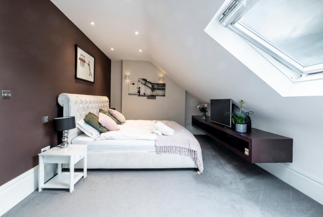 Dream House London With Gym, Cinema And Housekeeper Villa Ealing Exterior foto
