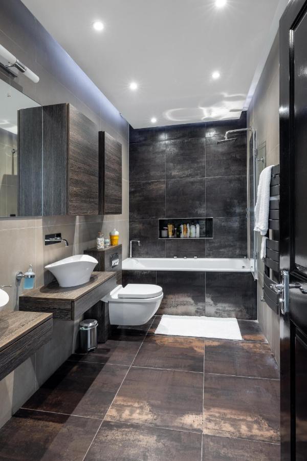Dream House London With Gym, Cinema And Housekeeper Villa Ealing Exterior foto